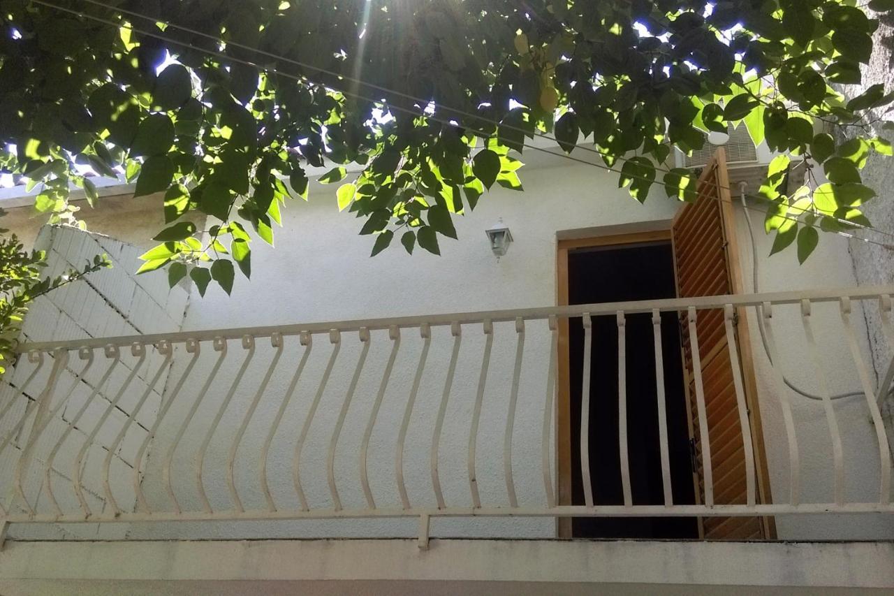 Apartments With A Parking Space Bol, Brac - 4658 Dış mekan fotoğraf